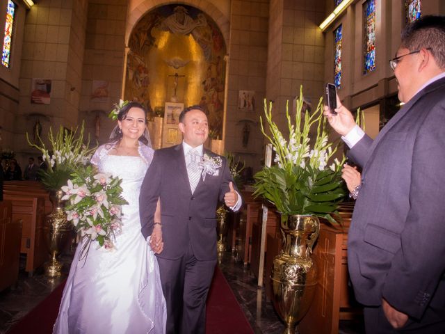 La boda de Israel y Beatriz en Gustavo A. Madero, Ciudad de México 41