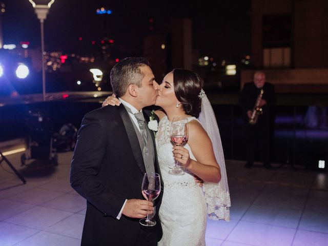 La boda de Miguel y Ana en Monterrey, Nuevo León 33