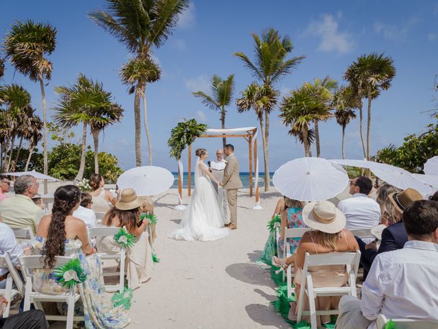 La boda de Leonardo y Fernanda en Playa del Carmen, Quintana Roo 1