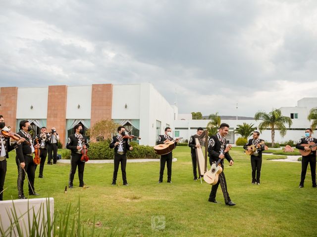 La boda de Juan y Oli  en Tequisquiapan, Querétaro 36