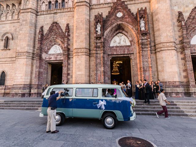 La boda de Adriana y Orión  en Guadalajara, Jalisco 3