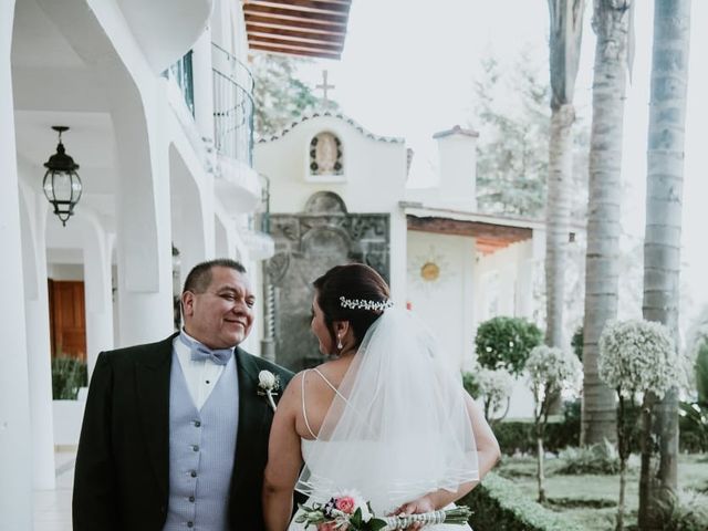 La boda de Julio y Yaz en Valle de Bravo, Estado México 6