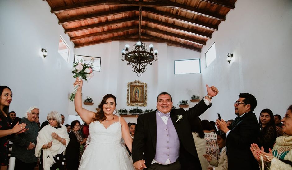 La boda de Julio y Yaz en Valle de Bravo, Estado México