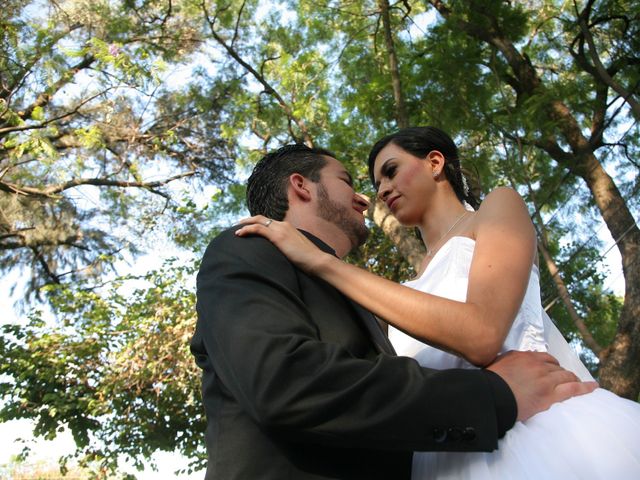 La boda de Carlos y Karen en Tlajomulco de Zúñiga, Jalisco 13