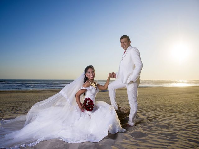 La boda de Abad y Anabel  en Acapulco, Guerrero 51