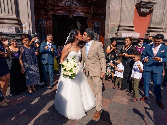La boda de Poncho y Marce en Querétaro, Querétaro 57
