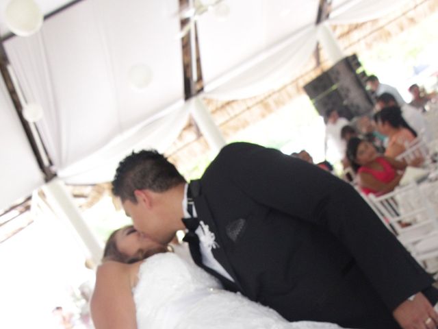 La boda de Raúl y Nallely  en Villahermosa, Tabasco 35