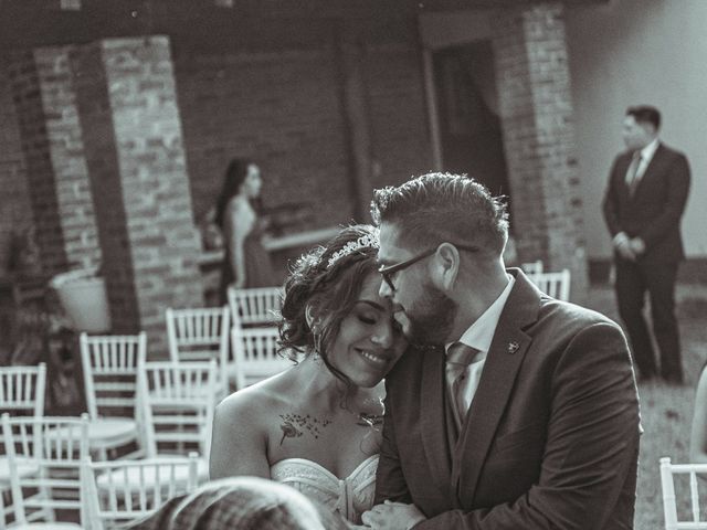 La boda de Alejandro  y Guadalupe  en Tzintzuntzan, Michoacán 3