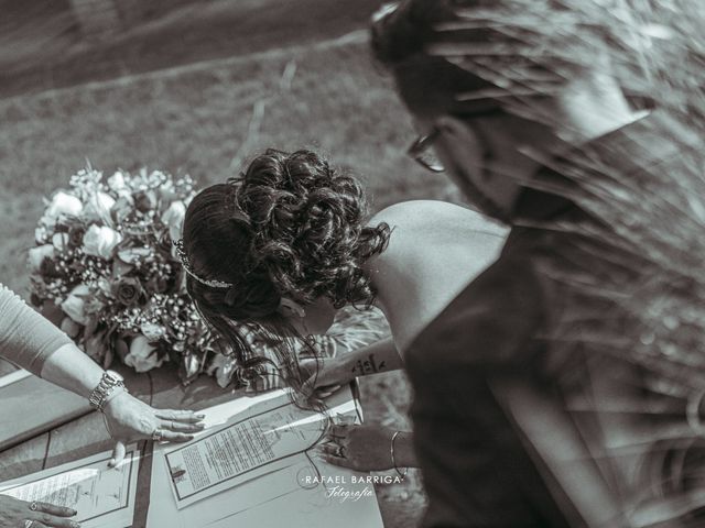 La boda de Alejandro  y Guadalupe  en Tzintzuntzan, Michoacán 2