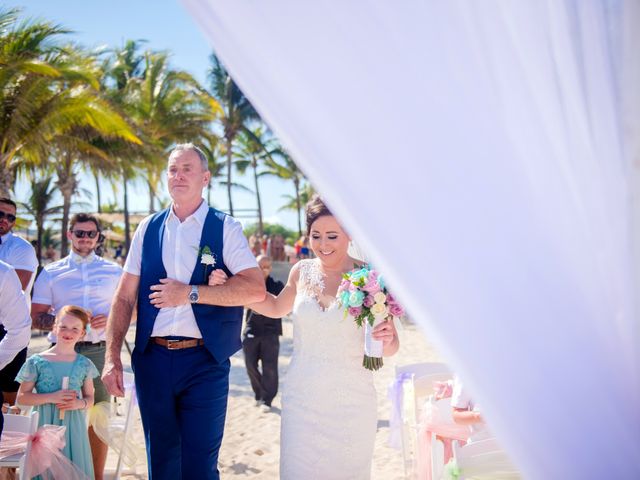 La boda de Stephen y Laura en Playa del Carmen, Quintana Roo 3