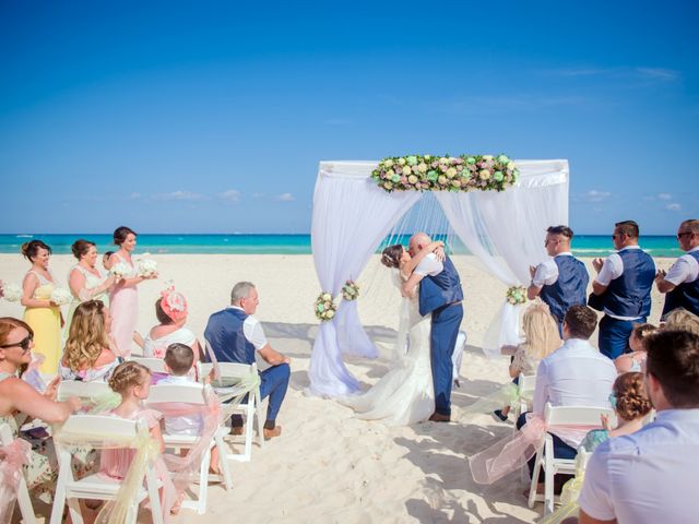 La boda de Stephen y Laura en Playa del Carmen, Quintana Roo 1