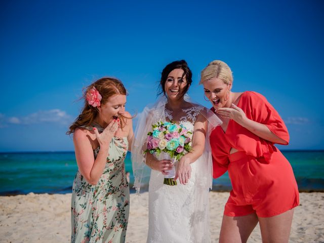 La boda de Stephen y Laura en Playa del Carmen, Quintana Roo 42