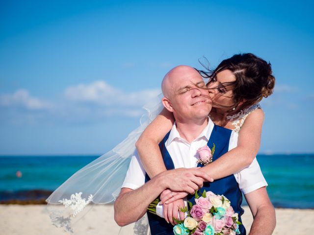 La boda de Stephen y Laura en Playa del Carmen, Quintana Roo 48
