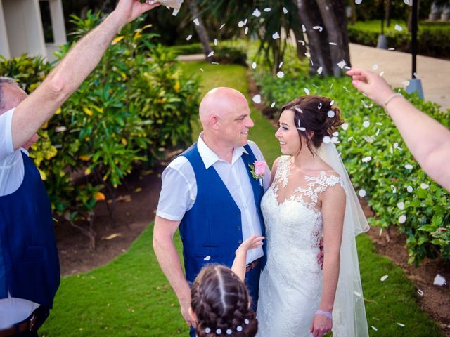 La boda de Stephen y Laura en Playa del Carmen, Quintana Roo 50