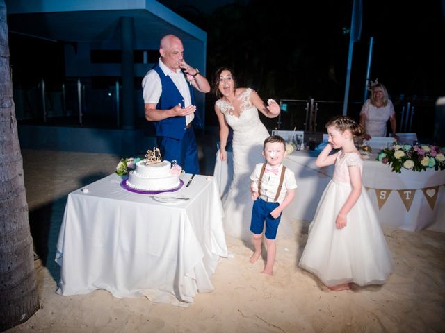 La boda de Stephen y Laura en Playa del Carmen, Quintana Roo 59