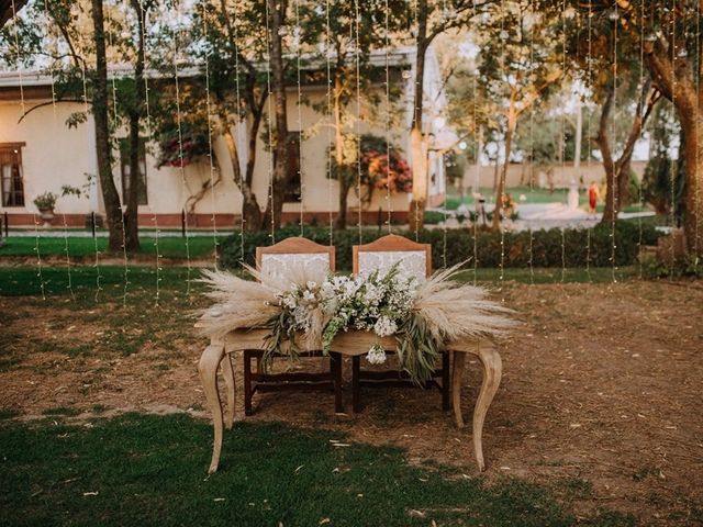 La boda de Miguel  y Adriana  en Zapopan, Jalisco 16