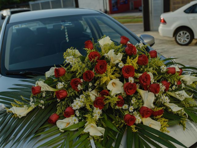 La boda de Daniel y Ale en Minatitlán, Veracruz 12