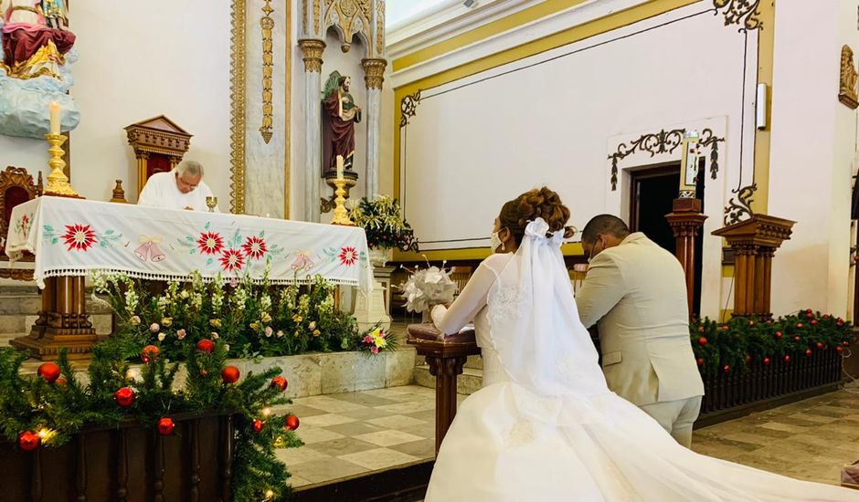 La boda de Antonio y Kathya en La Paz, Baja California Sur