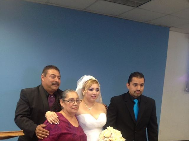 La boda de Victor y Yessenia en Tijuana, Baja California 13