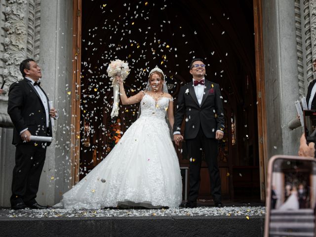 La boda de Miguel y Montse en Álvaro Obregón, Ciudad de México 24