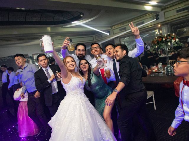 La boda de Miguel y Montse en Álvaro Obregón, Ciudad de México 54