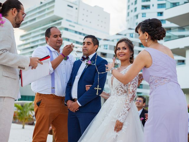 La boda de Abraham y Danae en Cancún, Quintana Roo 75