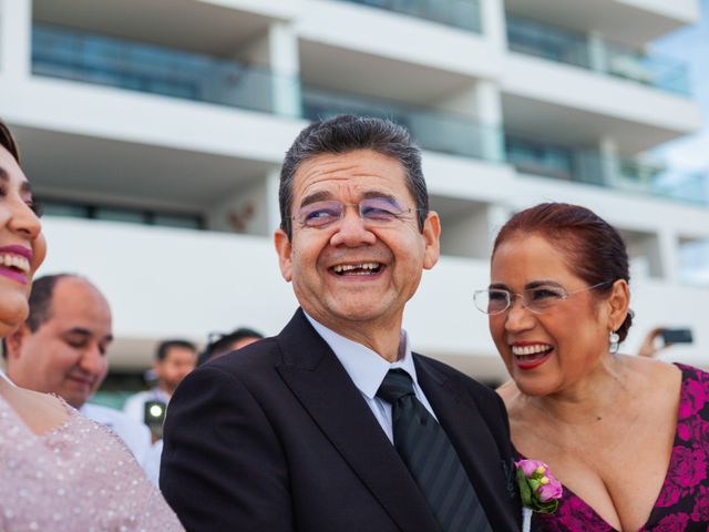 La boda de Abraham y Danae en Cancún, Quintana Roo 81