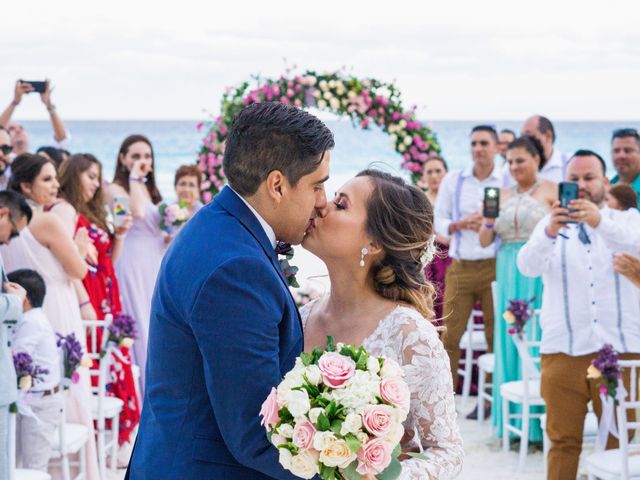 La boda de Abraham y Danae en Cancún, Quintana Roo 84