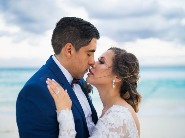 La boda de Abraham y Danae en Cancún, Quintana Roo 1