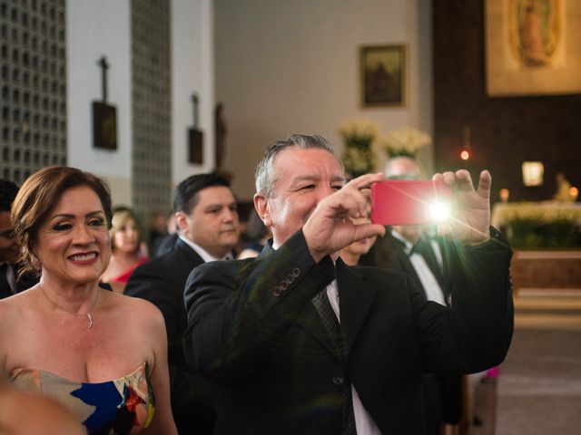La boda de Javier y Regina en San Pedro Garza García, Nuevo León 32