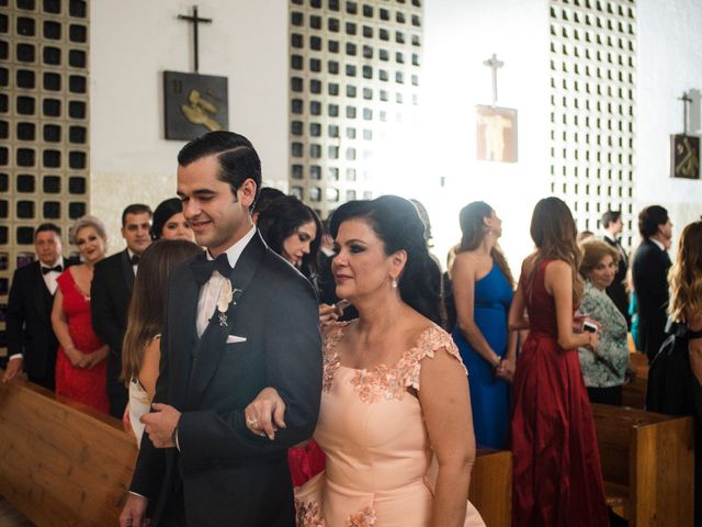 La boda de Javier y Regina en San Pedro Garza García, Nuevo León 33
