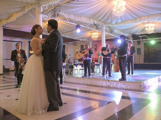 La boda de Luis y Haydeé en Cuauhtémoc, Ciudad de México 23