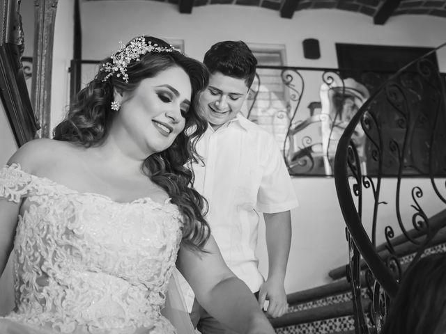 La boda de Carlos y Dulce en Guaymas-San Carlos, Sonora 12