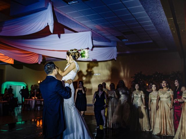 La boda de Erik y Leticia en Saltillo, Coahuila 80