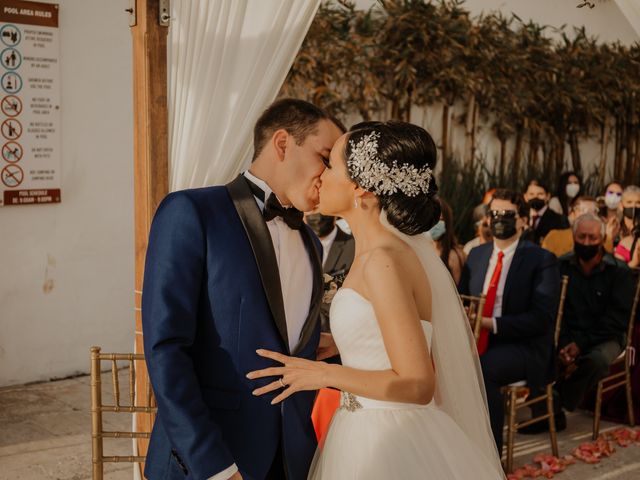 La boda de Antonio y Karely en Mazatlán, Sinaloa 18