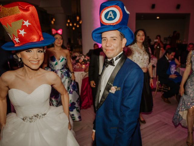 La boda de Antonio y Karely en Mazatlán, Sinaloa 35