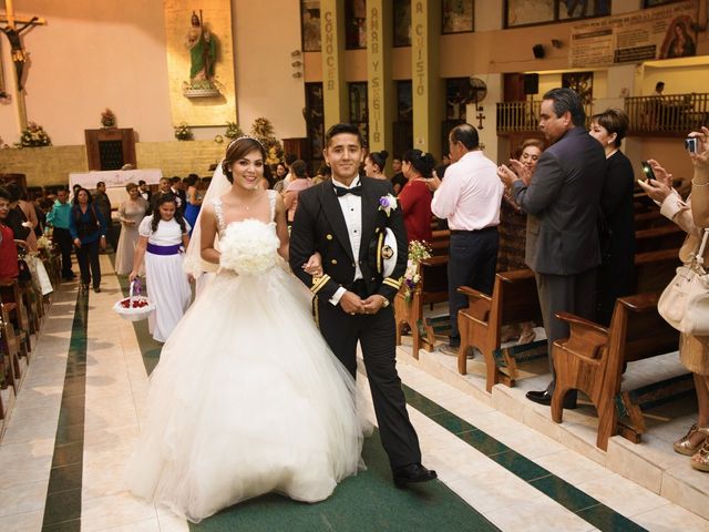 La boda de Angélica y Amado en Mazatlán, Sinaloa 14