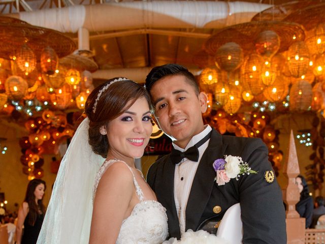 La boda de Angélica y Amado en Mazatlán, Sinaloa 19