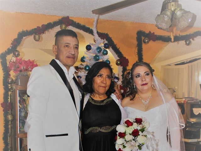 La boda de Uziel y Mary en Iztacalco, Ciudad de México 5