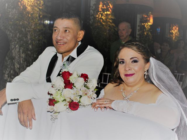 La boda de Uziel y Mary en Iztacalco, Ciudad de México 40