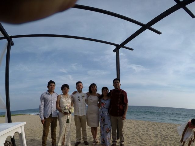 La boda de Eustorgio y Estefania en Puerto Escondido, Oaxaca 24