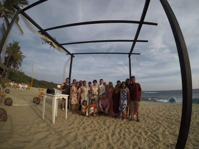La boda de Eustorgio y Estefania en Puerto Escondido, Oaxaca 28