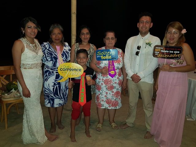 La boda de Eustorgio y Estefania en Puerto Escondido, Oaxaca 36