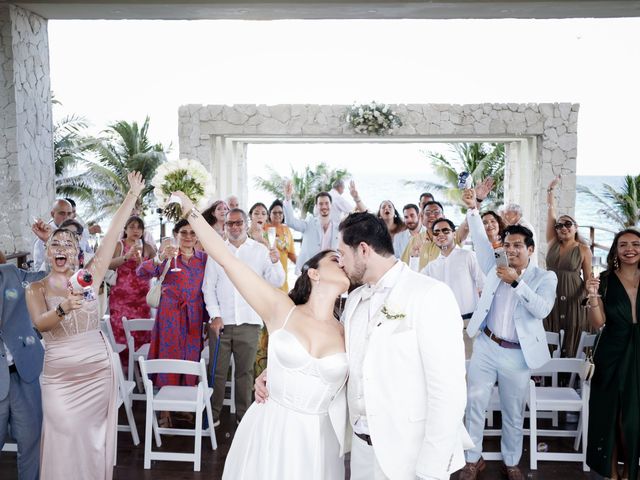 La boda de Manuel  y Alejandra  en Cancún, Quintana Roo 5
