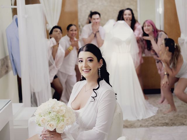 La boda de Manuel  y Alejandra  en Cancún, Quintana Roo 6