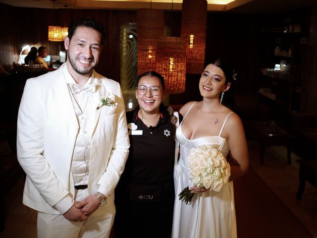 La boda de Manuel  y Alejandra  en Cancún, Quintana Roo 10