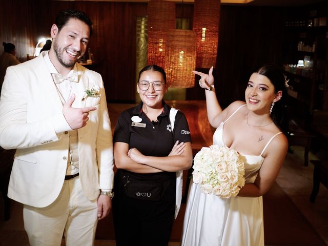 La boda de Manuel  y Alejandra  en Cancún, Quintana Roo 13