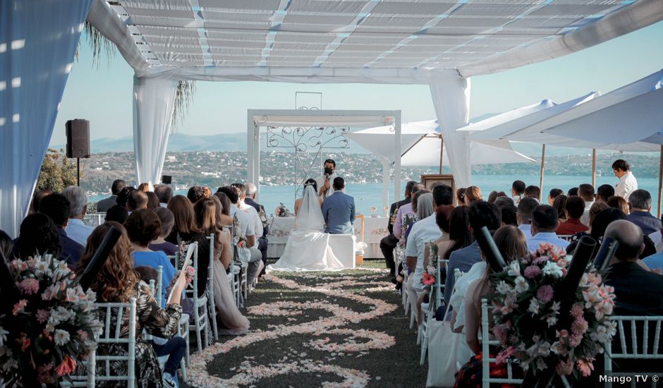 La boda de Carlos y Ileana en Tequesquitengo, Morelos