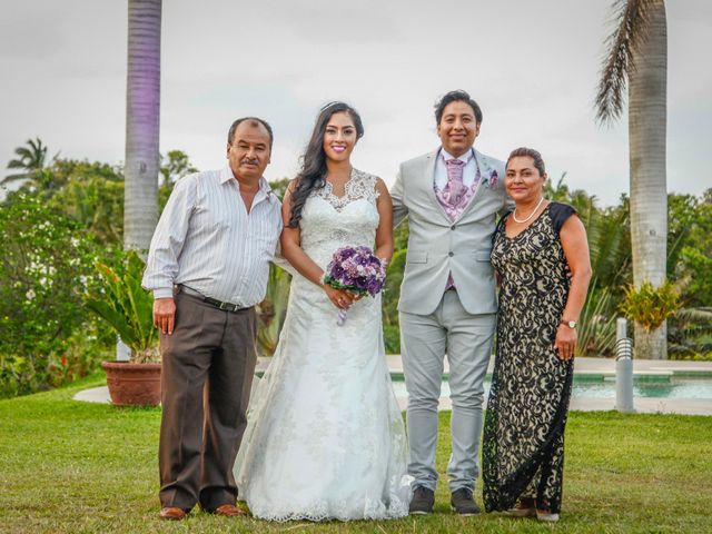 La boda de Jesús Luis y Ana Karen  en Coatzacoalcos, Veracruz 35