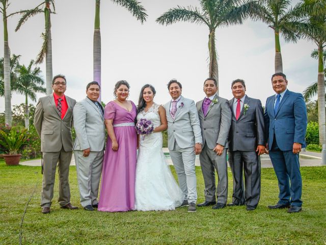 La boda de Jesús Luis y Ana Karen  en Coatzacoalcos, Veracruz 36